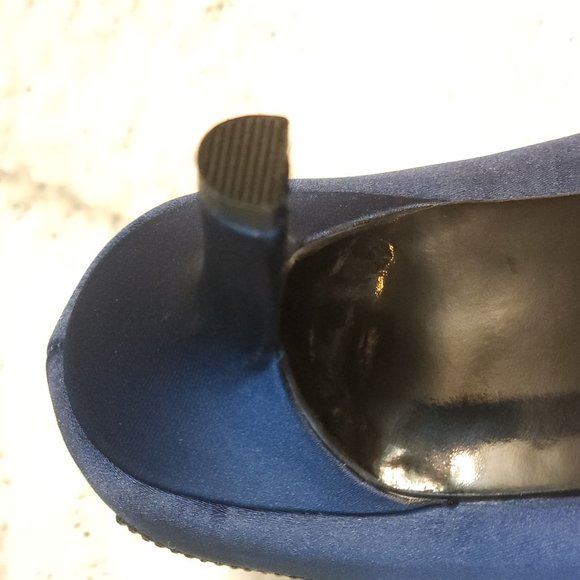 Caparros Womens Oz Peep Toe Classic Pumps, Blue Satin w/Silver Rhinestones 5.5M - Picture 13 of 16